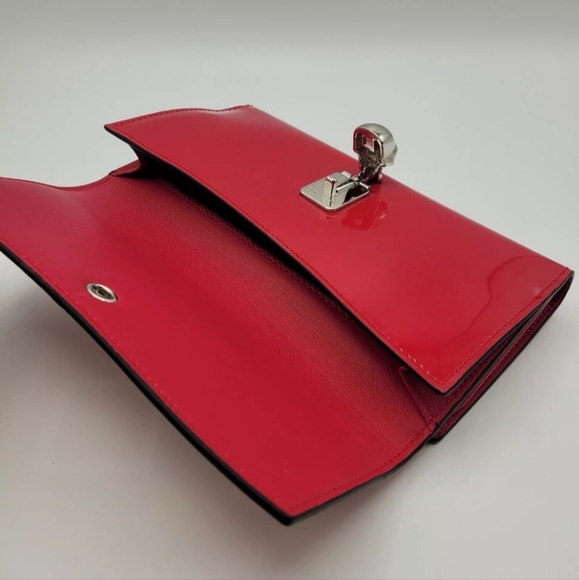 ALEXANDER McQUEEN Fucsia Patent Leather Continental Wallet, NWT - Picture 6 of 11
